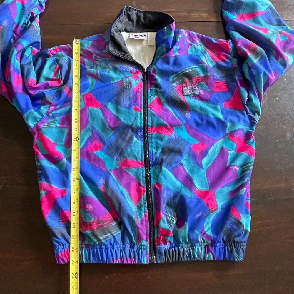 Vintage Reebok 90s Abstract Geometric Windbreaker Jacket Blue Purple Pink‎ Small